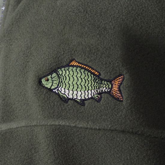 FLEECEJACKE MIT STICKEREI KARPFEN - ANGLER - KLEIDUNG