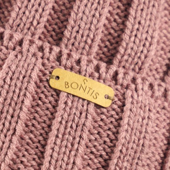 BORDÁZOTT NŐI SAPKA SZŐRMÉS BOJTAL - SAPKÁK POMPOMMAL - BASEBALL SAPKÁK ÉS SAPKÁK