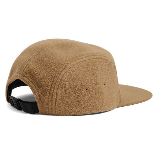 OUTDOOR-FLEECE-CAP „CAMPER“ AUS RECYCELTEM FLEECE - MÜTZEN MIT SCHIRM - CAPS UND MÜTZEN