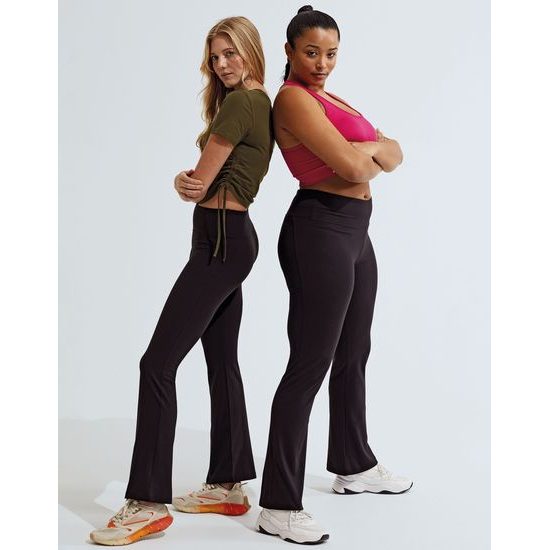 DÁMSKÉ LEGÍNY DO ZVONU - LEGÍNY - OBLEČENÍ