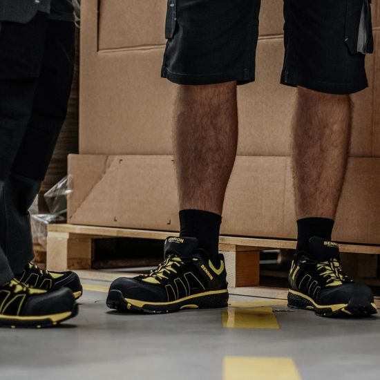 BOMBIS S1 ESD MUNKASZANDÁL - MUNKAVÉDELMI SZANDÁLOK - CIPŐ