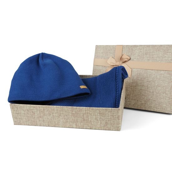 SUGESTIE DE CADOU (CUTIA CADOU NU ESTE INCLUSĂ) - CĂCIULI TRICOTATE - ACCESORII