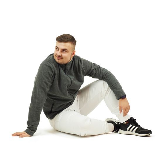 A MODELL MAGASSÁGA 176 CM ÉS L MÉRETET VISEL - FLEECE PULÓVEREK - RUHÁZAT