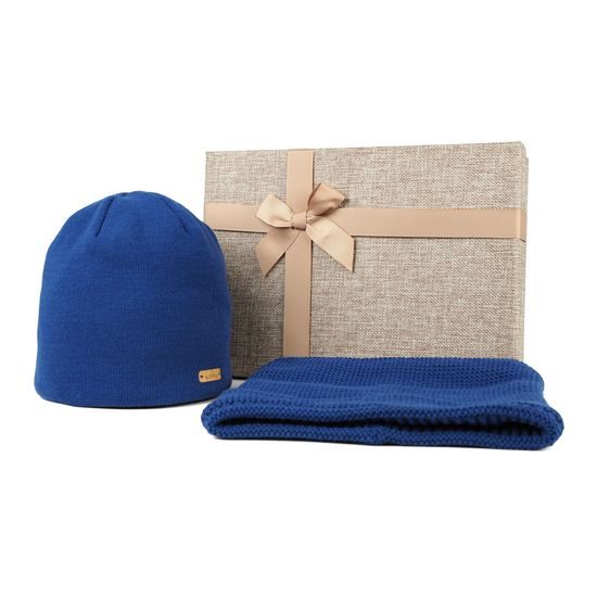 SUGESTIE DE CADOU (CUTIA CADOU NU ESTE INCLUSĂ) - CĂCIULI TRICOTATE - ACCESORII