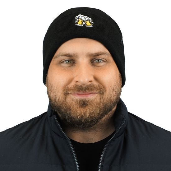 PLETENÁ ČIAPKA S VÝŠIVKOU PIVO S PENOU - PIVO - OBLEČENIE