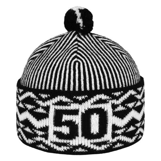 CĂCIULĂ RETRO „ZMIJOVKA“ BONTIS CU CIFRA VÂRSTEI BRODATĂ - FESURI CU POMPON - ACCESORII