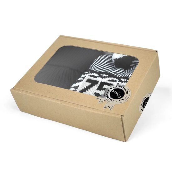 DARČEKOVÉ BALENIE: JUBILEJNÁ BUDAJKA BONTIS S PLETENÝM NÁKRČNÍKOM - ČIAPKY S BRMBOLCOM - ŠILTOVKY A ČIAPKY