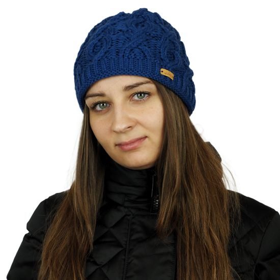 WINTERMÜTZE FÜR FRAUEN MIT STRICKMUSTER - STRICKMÜTZEN - CAPS UND MÜTZEN