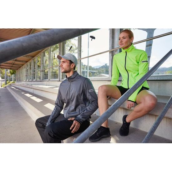 FÉRFI SPORTOS SOFTSHELL KABÁT JN1126 - SOFTSHELL DZSEKIK - RUHÁZAT