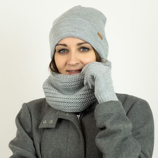 DÁMSKÁ ZIMNÍ ČEPICE - PLETENÉ ČEPICE - KŠILTOVKY A ČEPICE