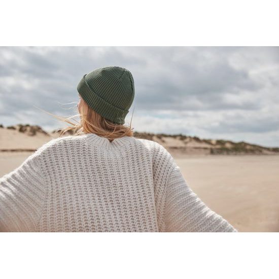 ČEPICE Z BIOBAVLNY WAFFLE - PLETENÉ ČEPICE - KŠILTOVKY A ČEPICE