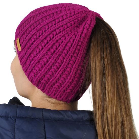 CĂCIULĂ TRICOTATĂ CU DECUPAJ PENTRU COADĂ DE CAL - CĂCIULI TRICOTATE - ACCESORII