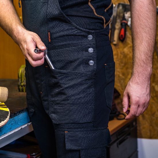 EREBOS KANTÁROS MUNKANADRÁG - MUNKARUHÁZAT