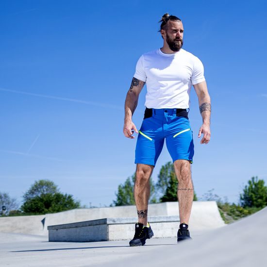 FÉRFI SOFTSHELL RÖVIDNADRÁG ARDON CITYCONIC - SPORTOS RÖVIDNADRÁGOK - SPORTRUHÁZAT