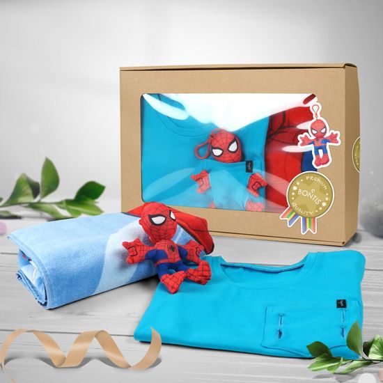 AJÁNDÉKCSOMAG: SPIDER-MAN - RUHÁZAT JÁTÉKKAL - GYERMEKRUHÁZAT
