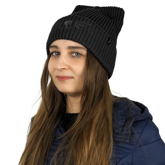 PLETENÁ ČIAPKA S VÝŠIVKOU MAČKA - PLETENÉ ČIAPKY - ŠILTOVKY A ČIAPKY