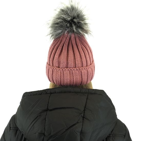 BORDÁZOTT NŐI SAPKA SZŐRMÉS BOJTAL - SAPKÁK POMPOMMAL - BASEBALL SAPKÁK ÉS SAPKÁK