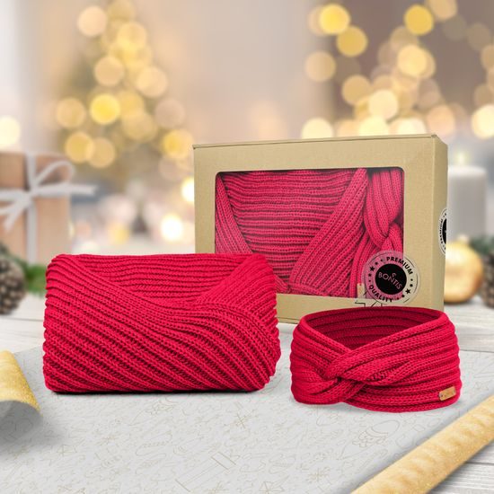 AJÁNDÉKCSOMAG: KÖTÖTT PONCSÓ ÉS FEJPÁNT - UJJATLAN SZVETTEREK - RUHÁZAT