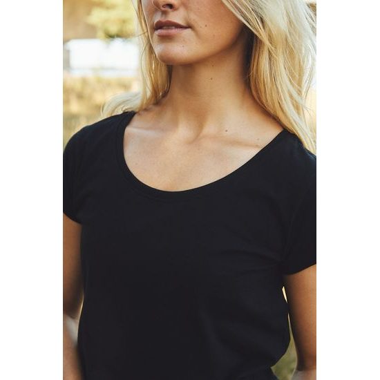 DAMEN T-SHIRT LOOSE FIT AUS BIO-FAIRTRADE-BAUMWOLLE - KURZARM-T-SHIRTS - KLEIDUNG