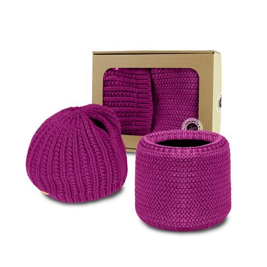 GESCHENKSET: MÜTZE MIT PFERDESCHWANZÖFFNUNG UND RUNDSCHAL - GESCHENKSETS - SETS UND GESCHENKE