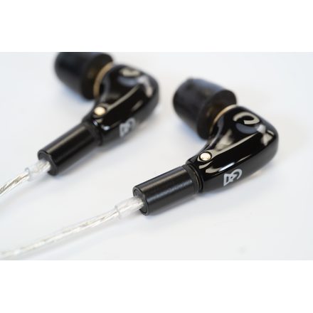 Campfire Audio Axion