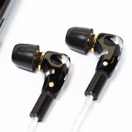 Campfire Audio Axion