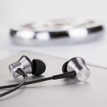 1MORE Piston Fit USB-C - stříbrná