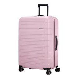 Velký cestovní kufr z řady Novastream od značky American Tourister navržený s důrazem na pohodlí a design a nabitý řadou skvělých funkcí.