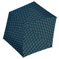 Malý plochý skládací deštník Carbonsteel Mini Slim Twister od značky Doppler si oblíbíte.