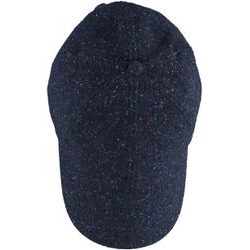 Štýlová pánska čiapka vyrobená z recyklovaných vlákien od značky Fraas.