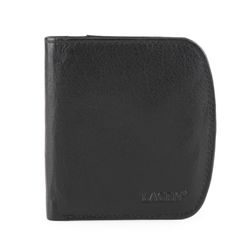 Menšia pánska kožená peňaženka od českej značky Lagen perfektne padne do každého vrecka.