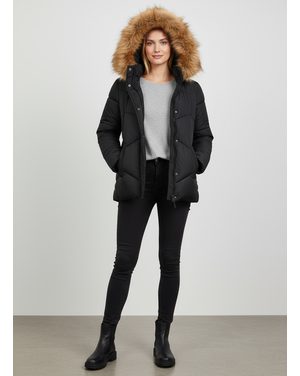 Dámska krátka prešívaná bunda čierna