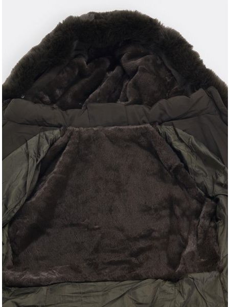 Dámska prešívaná bunda s opaskom tmavozelená