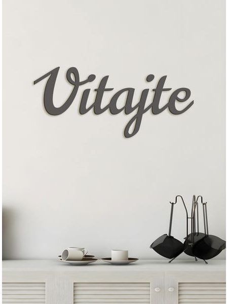 Drevený nápis "Vitajte"