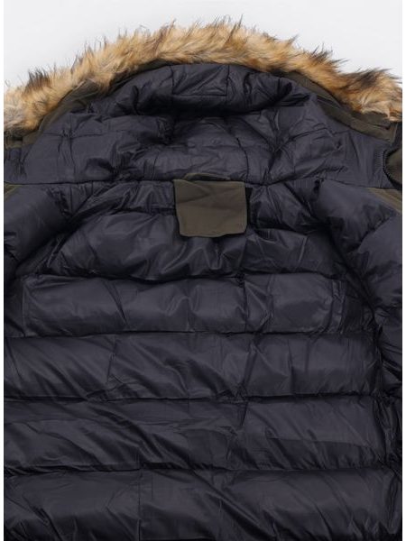Pánska zimná bunda s kožušinou tmavozelená