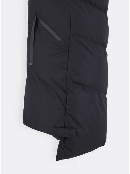 Dámská zimní vesta s kapucí černá