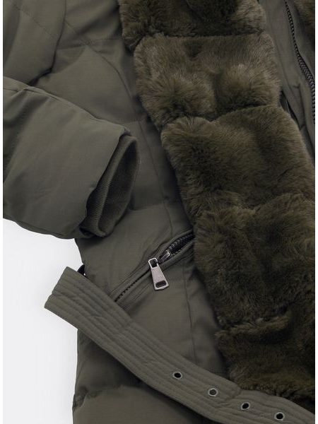 Dámska zimná bunda s kožušinou a opaskom tmavozelená