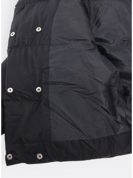 Dámska krátka zimná bunda čierna
