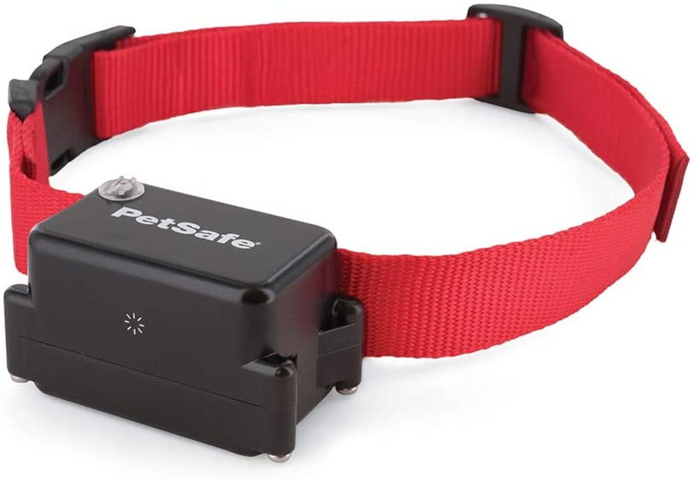 PetSafe pre veľkých psov - pro 1 psa.
Elektronický ohradník PetSafe PRF-3004XW-20 je zariadenie najvyššej triedy, ktoré Vám zaručí dlhoročnú bezproblémovú prevádzku a bezpečie pre Vášho psa.
 

 
 Nastavenie zón
U ohradníku PetSafe nastavujete zónu pre výstrahu a korekciu jedným ovládačom na základni spoločne.
 
Typ korekcie 
PetSafe PRF-3004XW-20 má 5 úrovní elektrostatické korekcie a zvukové upozornenie.
 
 Drôt v balení
Základné balenie PetSafe PRF-3004XW-20 obsahuje 150 metrov izolovaného drôtu o priereze 0,5mm, čo je plne dostačujúca pre väčšinu inštalácií.
 