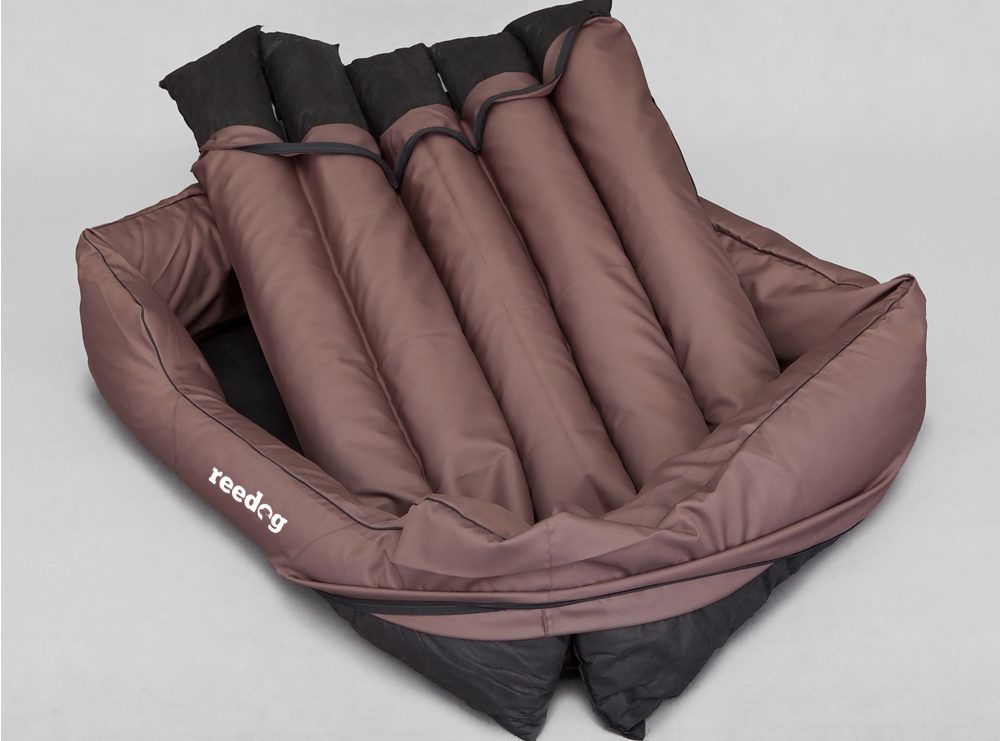 Hundebett Reedog Comfy Light Brown - 3XL.


Das Hundebett ist auch für die größten Hunderassen geeignet und sehr pflegeleicht.

 