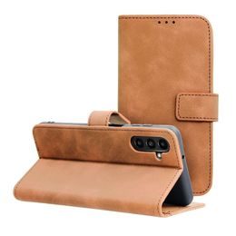 Puzdro / obal pre Samsung Galaxy A13 5G hnedé - Forcell Tender