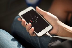 5 najväčších mýtov o nabíjaní mobilných telefónov