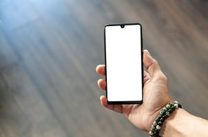 Rozdíl mezi OLED a LCD: Jak se vyznat v mobilních displejích?