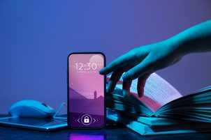 Čtení knih na telefonu