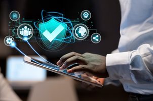 Nebezpečenstvá kybernetických útokov: Ako sa im brániť?