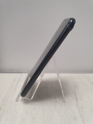 Apple iPhone XR 64GB černý - použitý (B-)