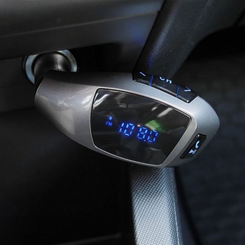 FM Transmiter X5 / bluetooth / USB / čtečka pamětových karet