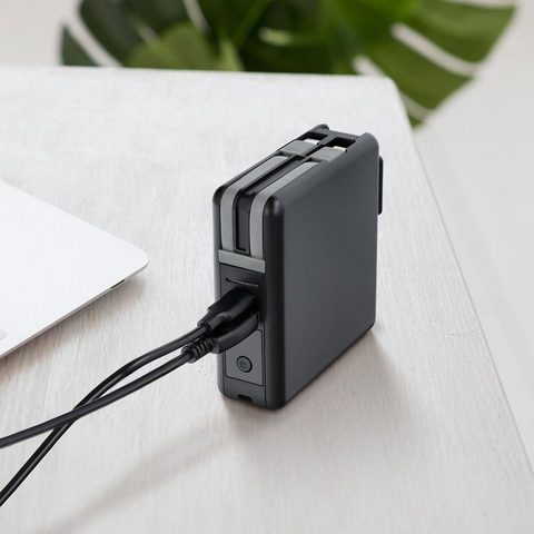 Multifunkčná 20W cestovná nabíjačka 5v1 s káblom micro USB/USB-C/Blesk, 10 000 mAh Power Bank, 15W bezdrôtové nabíjanie