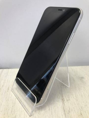 Apple iPhone 11 256GB bílý - použitý (A)