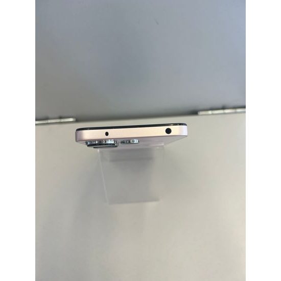 Xiaomi Redmi 13 8GB/256GB růžový - použitý (B-)